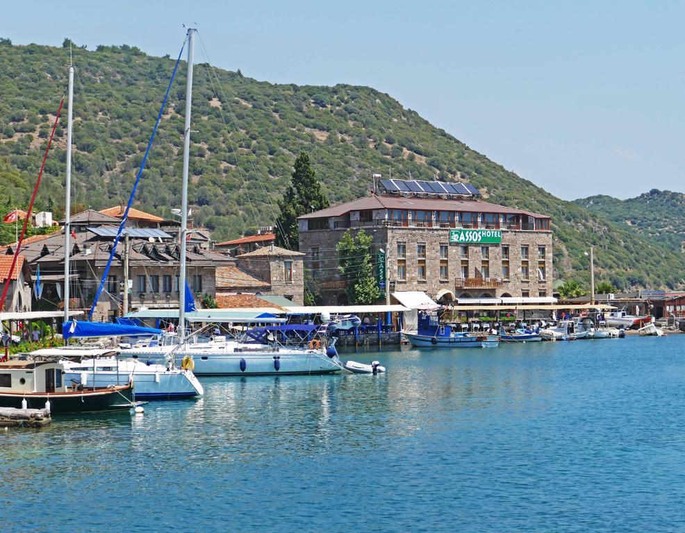 Assos Hotel Exteriér fotografie